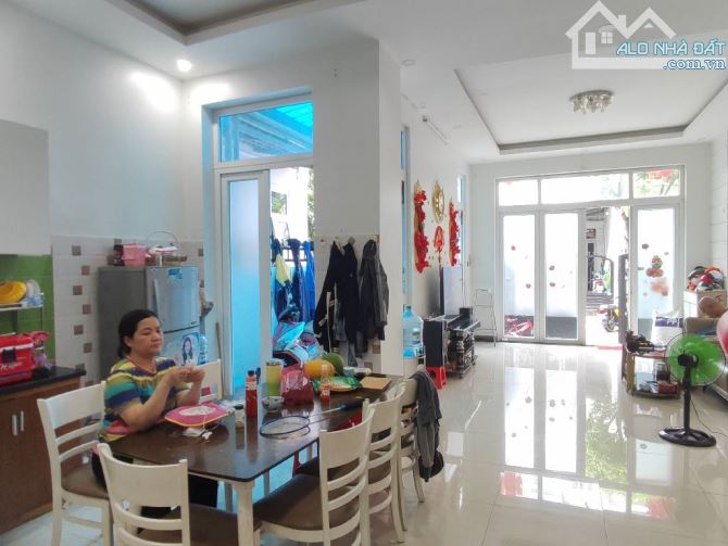 🔥 BÁN NHÀ 4 TẦNG – HÀ HUY GIÁP – THẠNH XUÂN, NGAY KHU VILLA ANH ĐÀO 🔥 THIẾT KẾ SANG TRỌN - 2