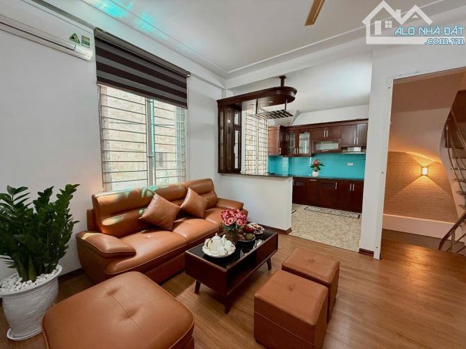 Chỉ hơn 7 TỶ có ngay nhà phố Kim Giang, Hoàng Mai-36m2x5T-1 nhà ra ô tô tránh, Ô chờ thang - 2