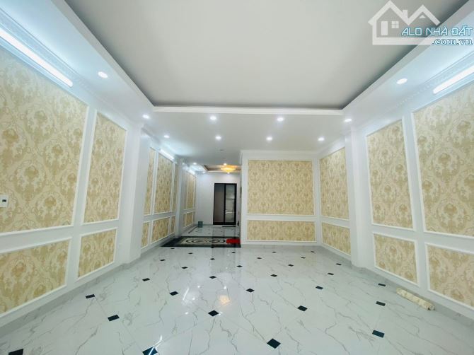 BÁN NHÀ PHÂN LÔ KIM ĐỒNG 62M2, 5 TẦNG,MT 5M2, GIÁ 21,5 TỶ, THANG MÁY. - 2
