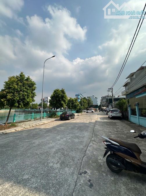 BÁN ĐẤT TÂN PHONG, THỤY PHƯƠNG, BẮC TỪ LIÊM 90M2, LÔ GÓC, VIEW HỒ, Ở SƯỚNG, GIỮ TIỀN TỐT - 2