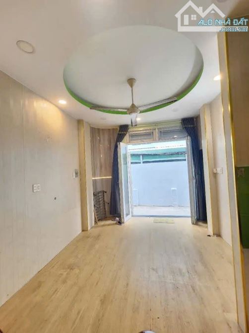 BÁN NHÀ NGUYỄN TRÃI, 4 TẦNG, 30M2, NHỈNH 6 TỶ - 2