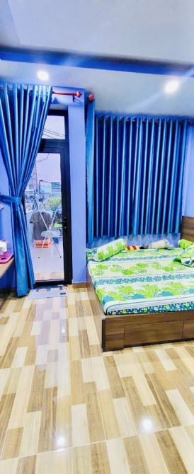 Mặt tiền kinh doanh đa ngành đường Rạch Cát, 4 tầng xây tâm huyết BTCT, 31.9m2 - 2