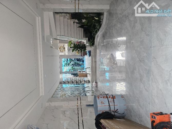 Nhà Đẹp 6 tầng full nội thất,  hẻm xe hơi 60m2 Phan Huy Ích 8,99 Tỉ - 2