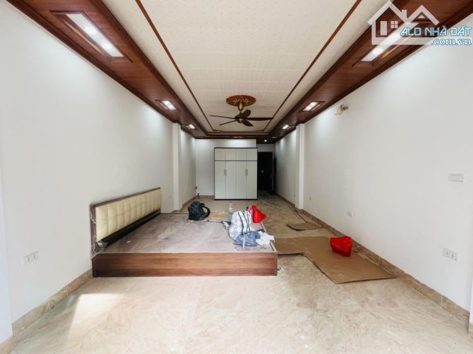 Bán nhà Lê Trọng Tấn ô tô đỗ cửa, 7T tháng máy KD đỉnh - 2