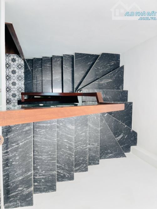 NHÀ MỚI ĐẸP 5 tầng THANG MÁY FULL NỘI THẤT - GARA Ô TÔ - 3 THOÁNG 46m2  🌻giá chào 10.5 tỷ - 2