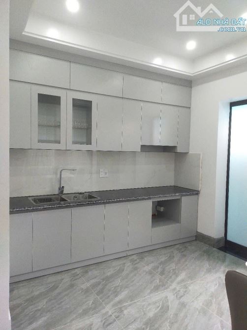 Bán nhà ngõ phố Phan Chu Trinh, Tây Hải Phòng, 50m2, 3 tầng, 3 ngủ, mặt tiền 4m, chỉ 2.17 - 2