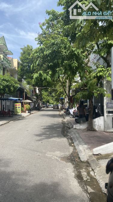 NHÀ MẶT TIỀN KINH DOANH TRẦN ANH TÔNG NGAY BÊN CẠNH CHỢ TRƯỜNG AN CHỈ 4,x tỷ - 2