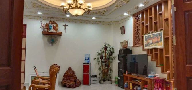 47 tỷ giảm còn 21.5 tỷ - Sát Vạn Phúc - 579M2 - BIỆT THỰ SÂN VƯỜN - HẺM XE HƠI - NỞ HẬU - 2