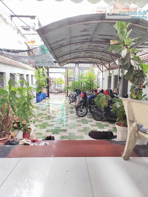 Nguyễn Hới bình tân 275m2 3 tầng giá chỉ 27 tỷ - 2