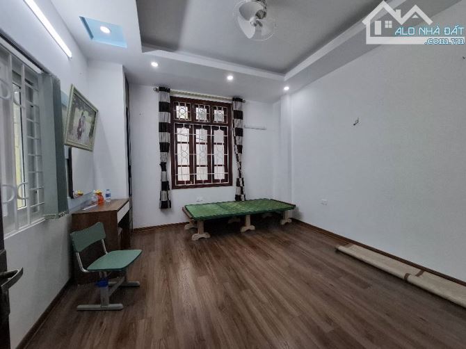 Nhà đẹp phân lô Trường Chinh 44m 5 tầng mặt tiền 4,2m giá 8,4 tỷ - 2