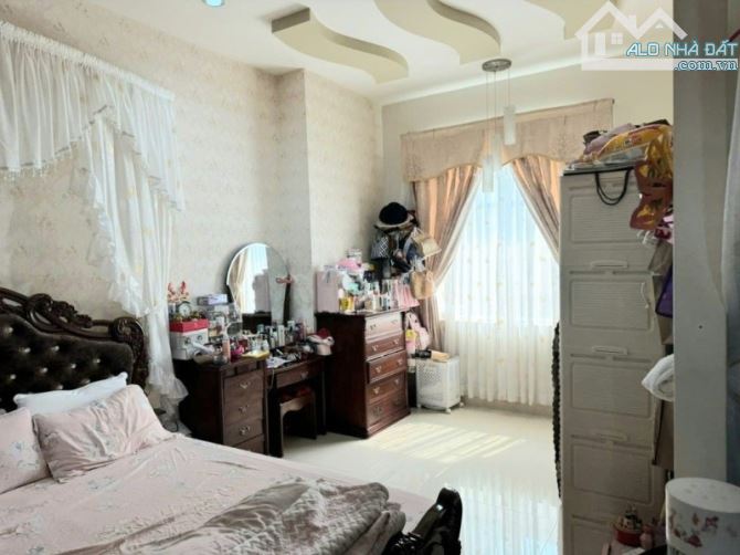 Bán Biệt Thự 4T - 2 MT Khu Tên Lửa – Bình Tân – 236m2 – Nhỉnh 19Ty - 2