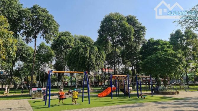 Bán CHDV Nguyễn Văn Khối 132m2 17PN khép kín DT 80 tr 16.5 tỷ - 2