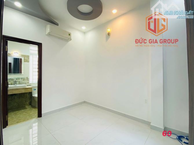 Cho thuê nhà 1 trệt 2 lầu trục đường D4 trong KDC D2D giá chỉ 18tr/tháng - 3