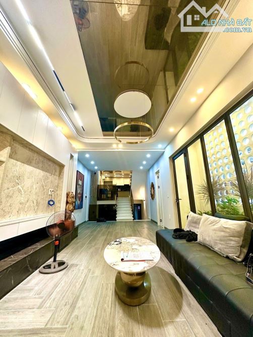 Bán nhà Trần Nhật Duật, Cầu Đất, Ngô Quyền . 5,5 tỷ , 4,5 tầng , 67m. - 3