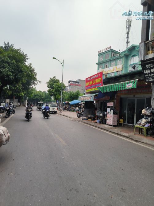 SIÊU HIẾM - THẠCH BÀN - LOnG BiÊn - Sau Chợ - AOenMall., ⚡5 Tầng - Mt4.5m - 6tỷ ( Có bớt) - 3