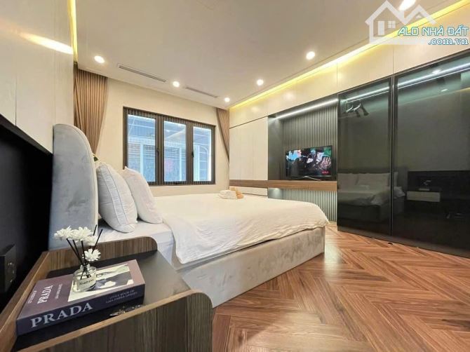 10,5 tỷ, 33m2, 5 tầng Bạch Mai, trung tâm , HBT, đẹp như KS 5 sao, 10m ô tô tránh, ngõ ba - 3