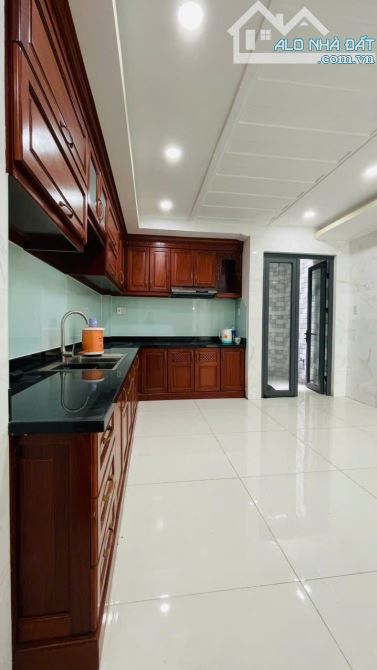 NHÀ MẶT TIỀN Trần Văn Kiểu,KHU VÍP BÌNH PHÚ,6 TẦNG,72M2,KO LỘ GIỚI,CHỈ 12.4 TỶ - 3