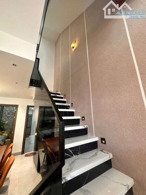 Nhà 3 Tầng Kiệt Ô Tô- Tôn Đức Thắng- Liên chiểu giá Nhỉnh 5 tỷ - 3