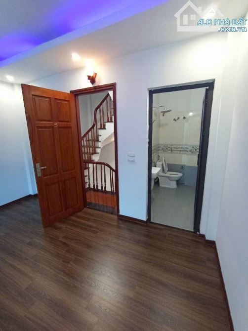6 tỷ 200 đã có căn oto ngủ trong nhà - Sát ga Nhổn, vành đai 3.5, Sổ vuông giao dịch ngay - 3