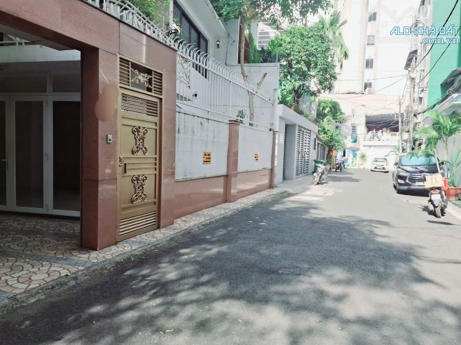 Hẻm VIP Nguyễn Văn Trỗi, DT: 12.5x15.8m, nhà 2 Tầng, CTXD : Hầm 6 Tầng ST, Giá 49 Tỷ - 3