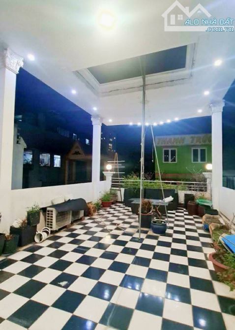 BÁN NHÀ Ở LIỀN KHUÔNG VIỆT 4TẦNG 110M2 NỞ HẬU HẺM XE HƠI THÔNG CHỈ 12.X TỶ - 3