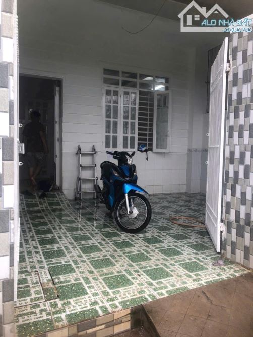 Chủ kẹt tiền cần bán gấp nhà cấp 4 xã đại phước khu dân cư trung tâm cách SG chỉ 1,5km - 3