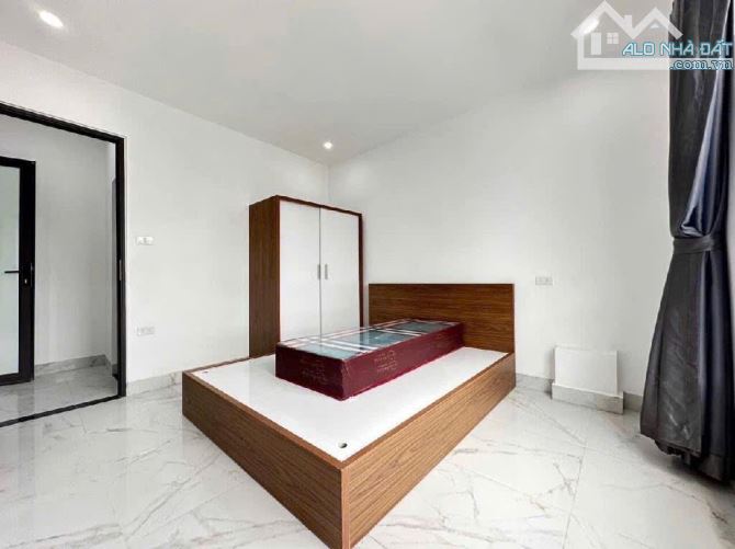 siêu phẩm CCMN TRIỀU KHÚC - DOANH THU CAO BA BƯỚC RA PHỐ 60m x 7 tầng - 10 phòng kK - 3