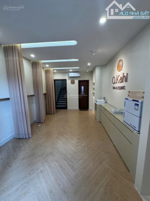 Bán nhà sát MT đường 3 Tháng 2, P11, Q10 DT: 3,65x13m - CN: 45.6m2 - lửng 2 lầu mới - 3