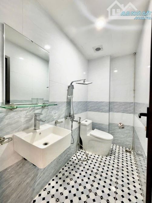 Rẻ Nhất Song Phương DT 42m² Nở Hậu Full Nội Thất Ở Luôn- ô tô đỗ gần - 3
