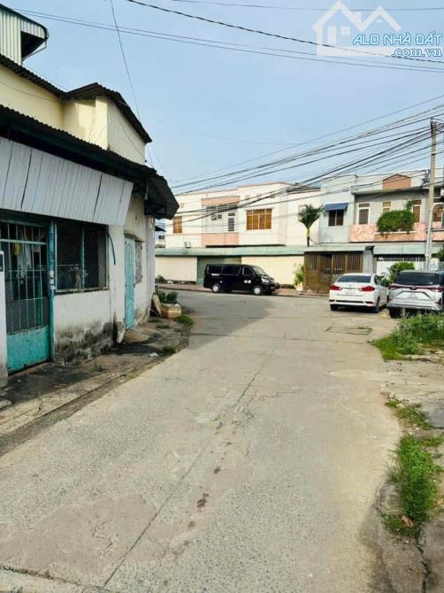 Chỉ 2tỷ6 TL_Bán đất 63,7m² sát đường Trần Quốc Toản trường học gần Công An Tỉnh P An Bình - 3