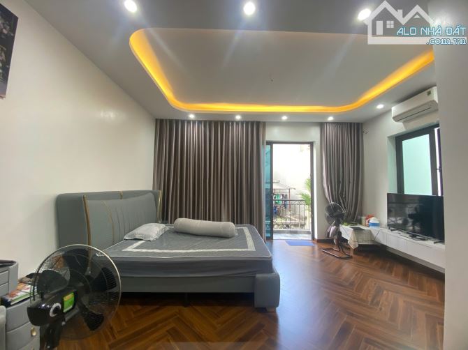 Bán nhà phân lô siêu VIP Học Viện Chính Trị Quốc Gia phố Trần Tử Bình 65m2, 4 tầng, 20 tỷ - 3
