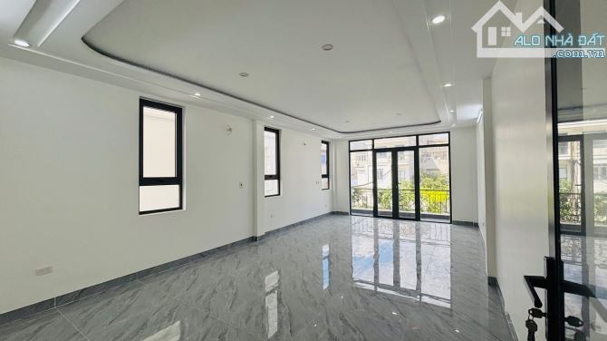 🚀 NHÀ 6 TẦNG – THANG MÁY – MẶT ĐƯỜNG 15M TẠI AN TRANG – AN ĐỒNG 🚀 🏡 Diện tích: 61m² (ng - 3