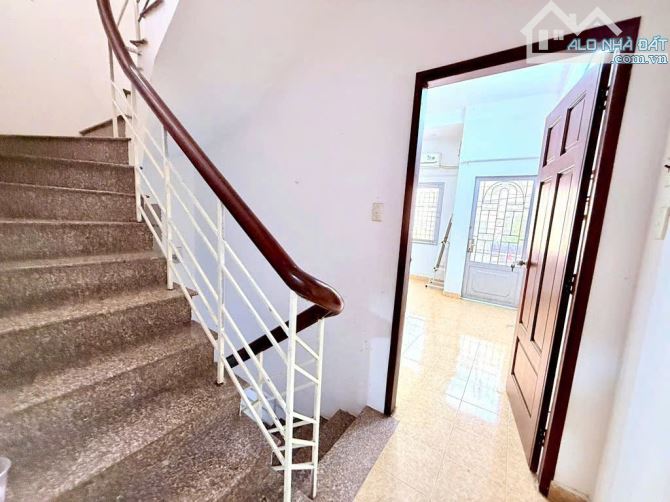 💥NGUYỄN THÁI SƠN - P.1 - GÒ VẤP - CN :50M2 ( 3,8 x 13m) - 4 TẦNG ĐÚC - 5 P.NGỦ 👉6,99 TỶ - 3