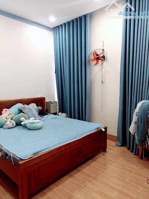 HẺM XE HƠI Nhà trệt 2 lầu Linh Xuân chỉ 5,05 Tỷ - 3
