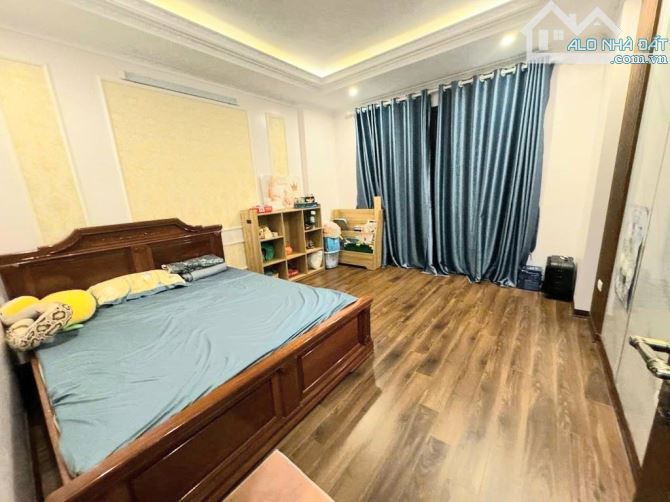 NGUYÊN HỒNG – Ô TÔ TRÁNH – VỈA HÈ KINH DOANH – NHỈNH 16 TỶ - 3