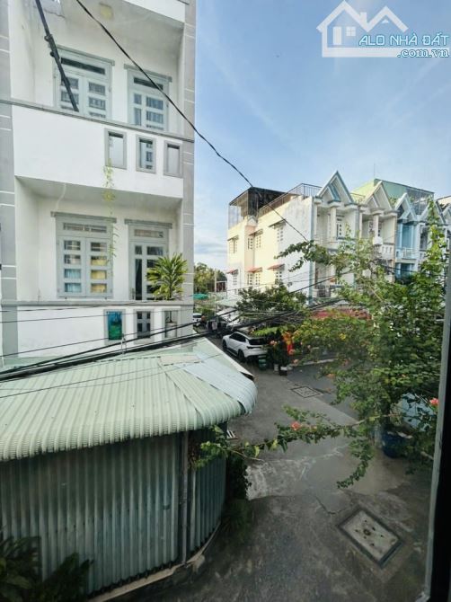 Chủ hạ chào 320 triệu, giá chào mới  nhích nhẹ 4T- 42M2 - HXH NGUYỄN THỊ BÚP - 3