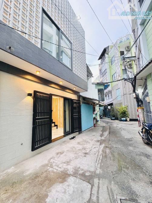 Nhà mới Phan Đăng Lưu Phường 5, Q.Phú Nhuận giá nhỉnh 3 tỷ - 3