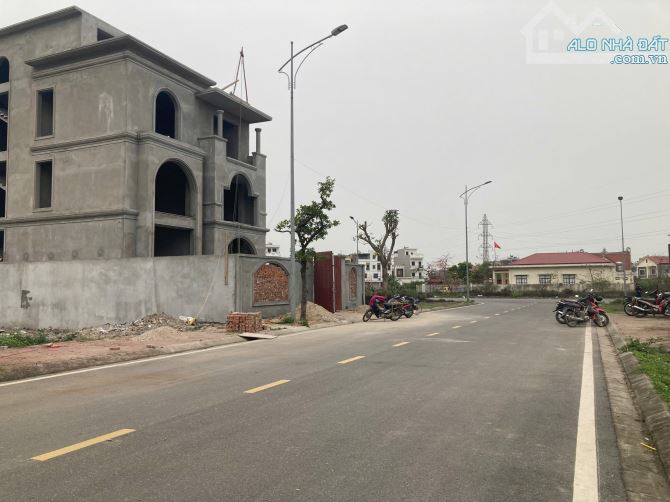 Đất biệt thự khu phân lô cao cấp Đồng Bồ, Đằng Hải  D.tích: 373m (ngang 12,5 x 30) - Hướng - 3