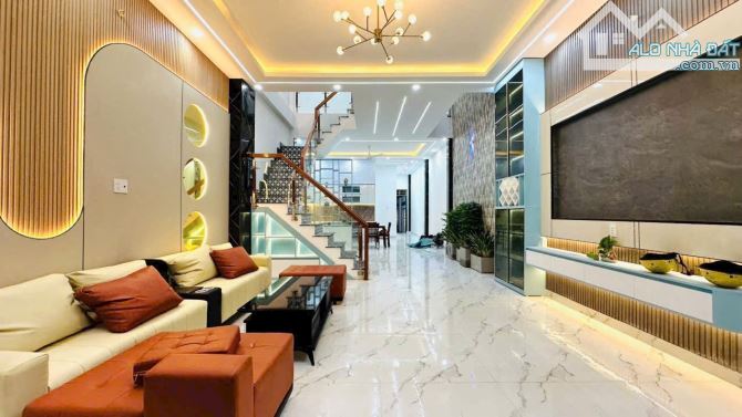 NHÀ VƯỜN MẶT TIỀN ĐƯỜNG CHIẾN LƯỢC 173M2 GẦN KHU ĐÔ THỊ 5 SAO - 3