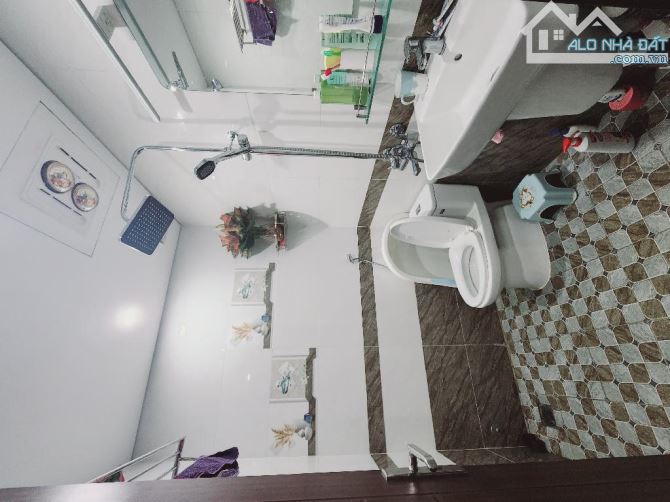 Bán nhà lung linh khu vực Hồ Tùng Mậu - 3