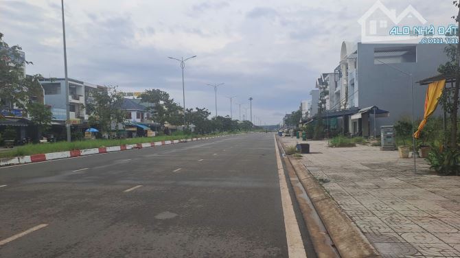 GIÁ RẺ - ĐẤT TÁI ĐỊNH CƯ SÂN BAY LONG THÀNH - sổ sẵn - vị trí đẹp. - 3