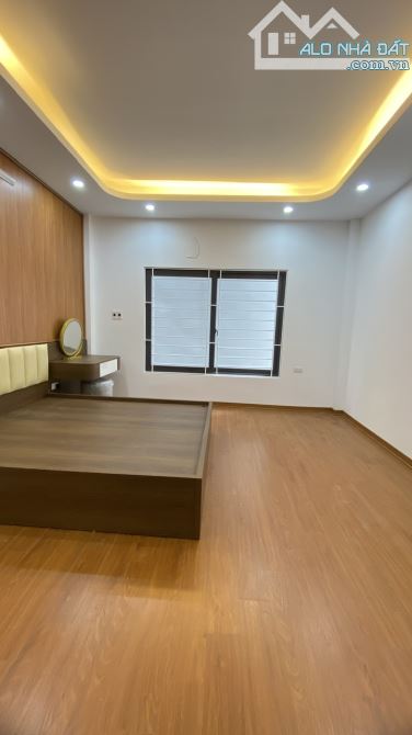 Bán gấp nhà 5 tầng mới tinh Phúc Đồng, Long  Biên, full nội thất, vị trí đẹp, giá 5 tỷ+ - 3