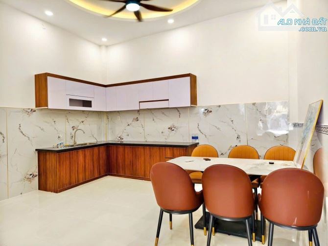 Nhà 3 tầng FULL NỘI THẤT đường THẠNH XUÂN 21, phường TX Q12 DT 51,4m (4,8x11) hẻm 7m💰5,5T - 3