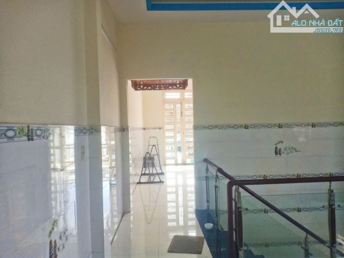 80M2 - 2 TẦNG -.PHÁP LÝ CHUẨN , SHR -.HXH - GIÁ CHỈ 4,5 T.Ỷ - HIỆP THÀNH Q12 - 3