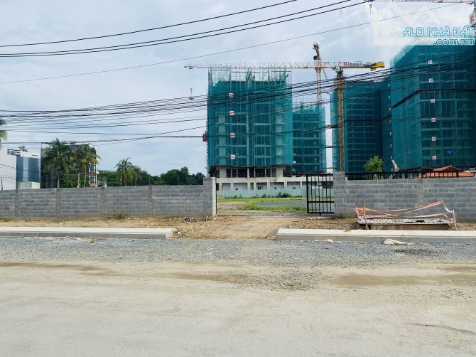 Bán 2000m2 đất mặt tiền đường Lò Lu, Quận 9 cách Vinhome khoảng 500m - 3