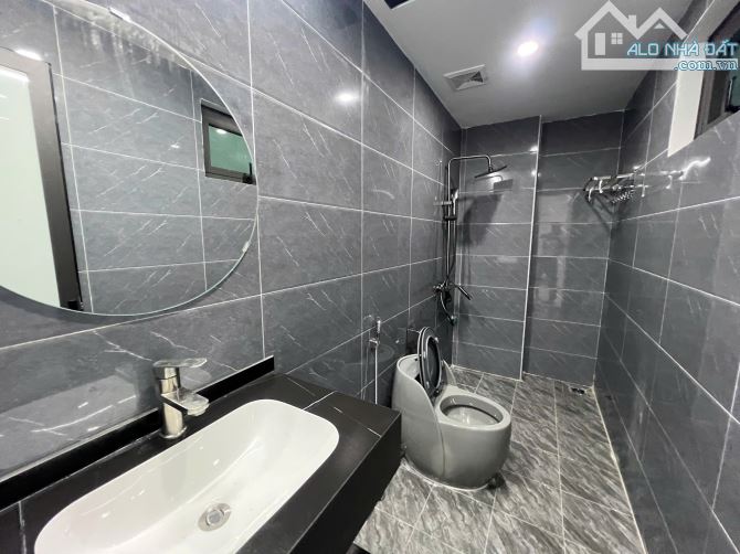 BÁN NHÀ LÒ ĐÚC, 30M, 5T, MT 8,3M, GẦN SÁT PHỐ, NGÕ RỘNG, MỚI, THANG MÁY, CHỈ 10,8 TỶ. - 3