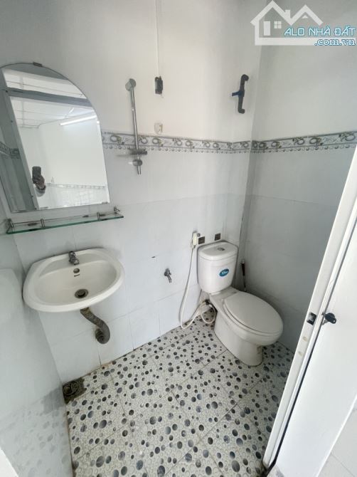 Nhà Tân Hòa Đông-3 tầng- 2PN+ 2WC -4m*5m -Giá 2️⃣🧄6️⃣ - 3