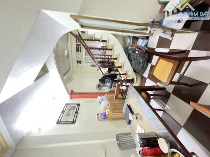 🏡 BÁN NHÀ LÔ GÓC – PHỐ NGUYỄN KHOÁI –Ô TÔ CÁCH 30M ,TRƯỚC NHÀ THOÁNG - 3