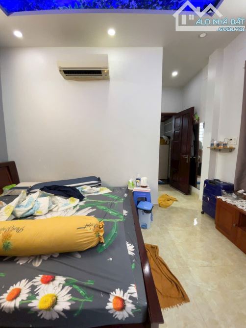 Cho thuê nhà đường số 5 tầng - 40m2 - Hẻm 4m - Phường 5 Quận 4. - 3