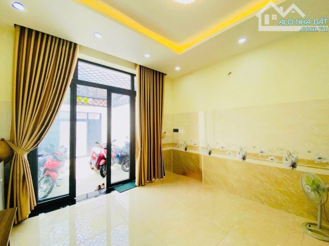 Nhà bán Hẻm Xe Hơi đường Bình Trị Đông, 77m2 ( 4.4 x 17.5 ) 4 TẦNG 4 PN 4WC, gần Chợ - 3